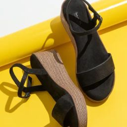 Inc.5 Women's Black Ankle Strap Wedges-picture-11