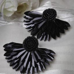 Moedbuille Beads Leaf Pattern Contemporary Floral Design Layered Earrings-image-85