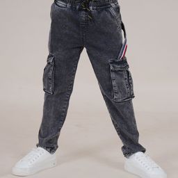 Kiddopanti Denim Solid Jeans With Cargo Pockets - Black-image-89