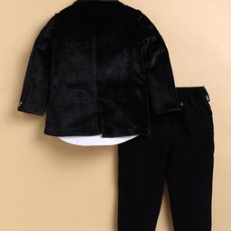 LITTLE COLLARS Boys Self-Design Single-Breasted Regular Fit Suit Set With Smart Bow image 3