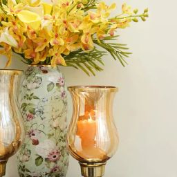 Pure Home and Living Gold Glass Swirl Textured Candle Holder With Stand-image-15