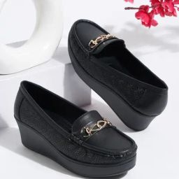 Flat N Heels Women's Black Mocassins-picture-33