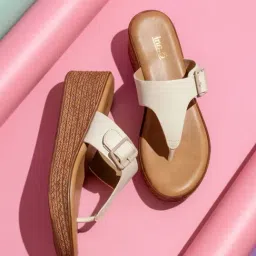Inc.5 Women's Beige Thong Wedges-picture-31