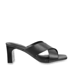 J. Fontini by Mochi Women's Black Cross Strap Sandals-image-47
