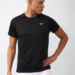 Reebok Black Regular Fit T-Shirt-picture-45