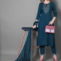 Ras Madhuri Women Silk Blend Kurta Sets-image-62
