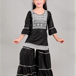 Zenat Girls Black Kurta Sets-image-134