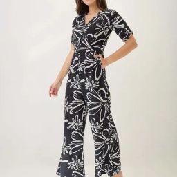 Globus Women Black V-Neck Ruched Sleeves Floral Print Longline Jumpsuit-image-6