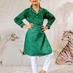 Vastramay Girls Green Cotton Regular Fit Suit Set-picture-15
