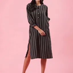 Shades of Sabi Striped Print Round neck Fit & Flare Midi Dress-image-17