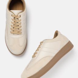 Lino Perros Women Sneakers-17