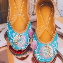 NR by Nidhi Rathi Women's Turquoise Ethnic Juttis-image-19