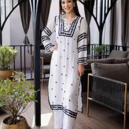House of Chikankari White Embroidered Straight Kurta-13