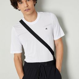 max Men Colourblocked Drop-Shoulder Sleeves Applique T-shirt-image-58