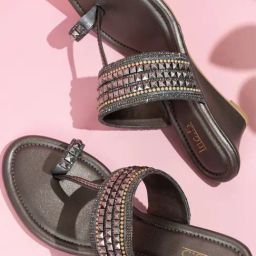 Inc.5 Women's Pewter Toe Ring Wedges-image-90