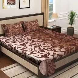 Klotthe Multicolor Cotton Blend Printed 300 TC King Fitted Bedsheet with 2 Pillow Covers-picture-35