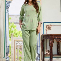 VIBE VISION Embroidered Pure Silk V-Neck Top With Trousers Co-Ords-picture-38