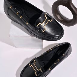 Shoetopia Metal Applique Detailed Slip On Loafers - Black-image-67
