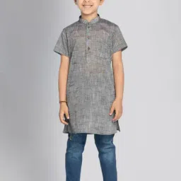 VASTRAMAY Kids Grey Melange Cotton Self Pattern Kurta-image-36
