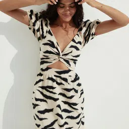 H&M Twist-Detail Dress-picture-54