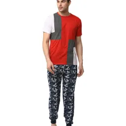Vimal Jonney Multicolor Printed T-Shirt & Joggers-image-9
