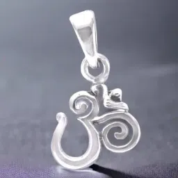 Taraash 92.5 Sterling Silver Om Pendant for Kids-image-99