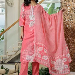 Yufta Women Floral Printed Regular Pure Cotton Kurta with Trousers & With Dupatta-image-14