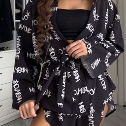 DressBerry Square Neck Top & Printed Shrug With Printed Shorts Co-Ords-picture-15