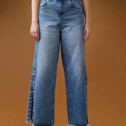 Globus Women Light Blue Cotton High-Rise Light Fade Side Slit Frayed Hem Denim Jeans-image-54