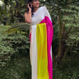 Apaapi Threads of glory Colourblocked Saree-image-46