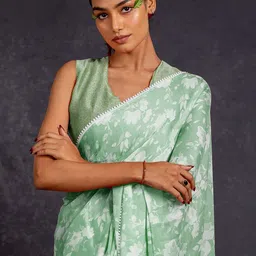 KALINI Floral Printed Saree with Blouse Piece-image-90
