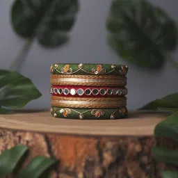 Taasha Craft Set Of 5 Threads Bangles image 3