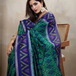 GULKEE FAB Zari Silk Blend Saree-image-42