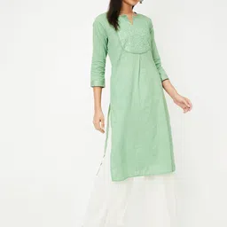 max Yoke Design Notch Neck Thread Work Straight Kurta-picture-12