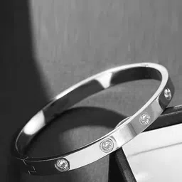 GOLDIWALA Women Crystals Mirror Silver-Plated Kada Bracelet-picture-2