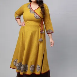 IKRASS Floral Yoke Design Patchwork Angrakha Kurta-image-2