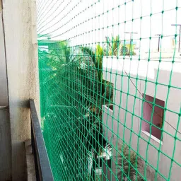 amur Anti Bird Net / Garden Net 6 x 12 Feet 72 SQ FT HDPE Nylon Balcony Net Hiking Net image 4