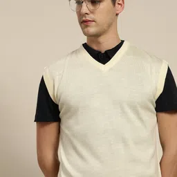 INVICTUS Men Off White Sweater Vest-image-66