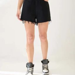 Globus Women Black Slim Fit Mid-Rise Frayed Hem Denim Shorts-picture-28