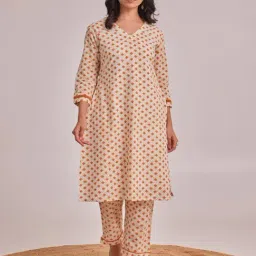 Tara C Tara White Geometerical Hand Block-Print Comfort Fit Co-ord Set-image-24