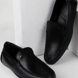 Van Heusen Men's Black Casual Loafers-image-13