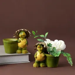 Tayhaa Basic Green Polyresin Showpiece-image-117