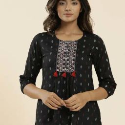 Jaipur Kurti Black Printed Top-image-73