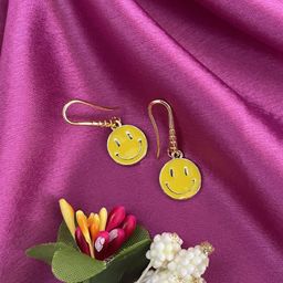 Digital Dress Room Smileys faces Gold-Plated Circular Shaped Drop Earrings-image-54