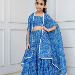 Cutiediva Girls Blue Printed Top & Skirt With Shrug Set-image-72