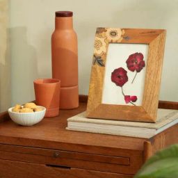 Ellementry Fleur D' Natural Wood Small Photo Frame-48