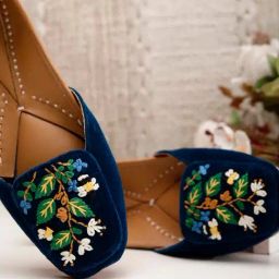 Glam Story Women's Navy Ethnic Juttis-32