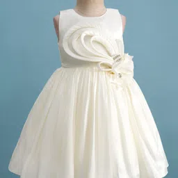 Enfance Sleeveless Floral Applique Detailed & Rhinestone Embellished Knee Length Dress - Cream-picture-29
