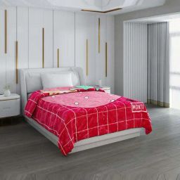 Monte Carlo Red Polyester 600 GSM Winter Blanket-24