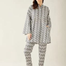 The Kaftan Company White Cotton Printed Pajama & Top Set-image-60
